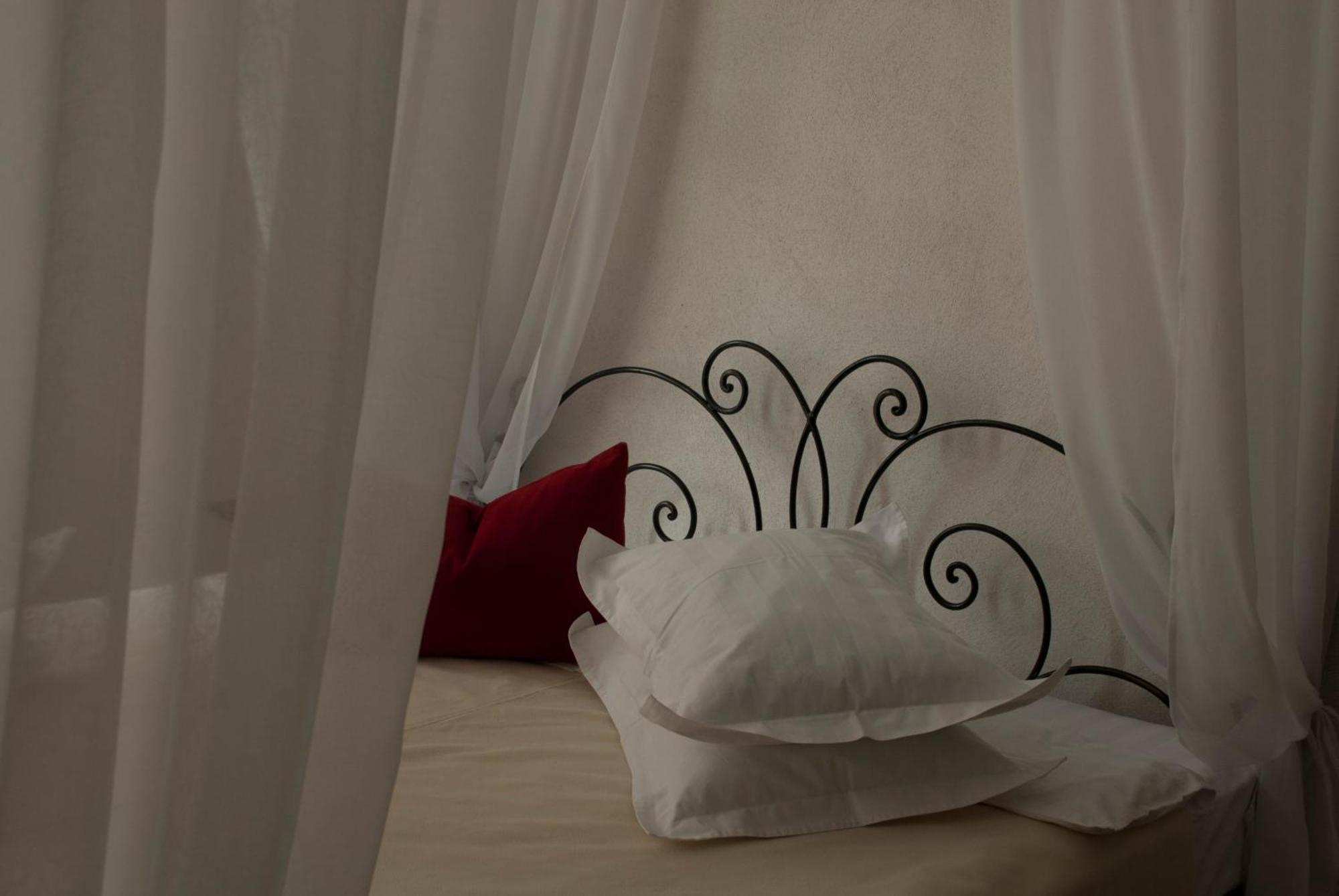 Residenza Dutzu-Boutique Hotel Braila Ngoại thất bức ảnh